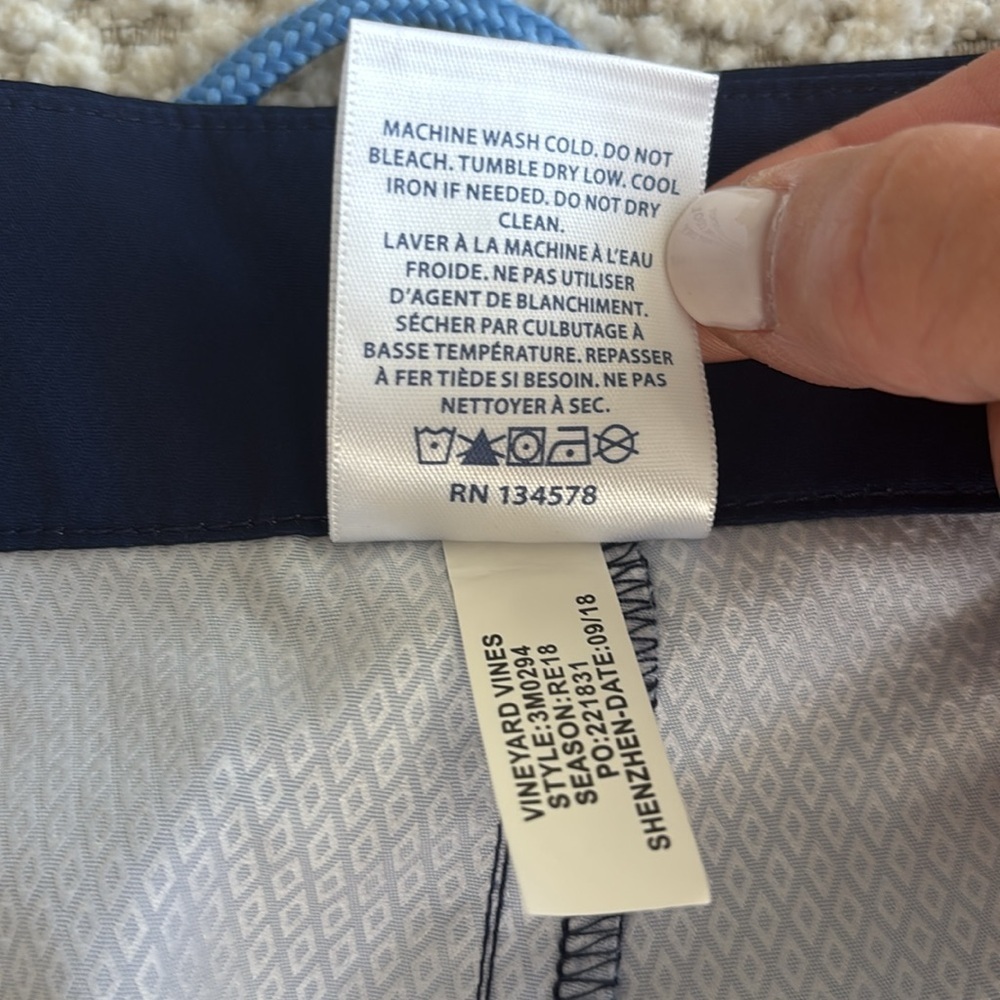 Vineyard Vines Unlined Board Shorts Boys Size Large - Picture 6 of 8